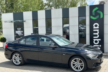 320i 184KM 2012r. auto zarejestrowane i ubezpieczone  w Polsce