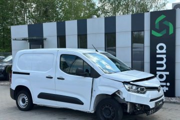 1.5BlueHDI 102KM 2022r. Salon Polska F-Vat 23%