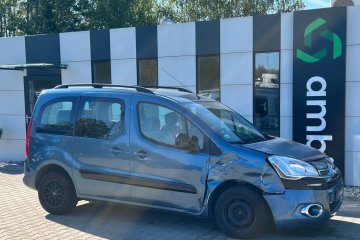 1.6HDI 92KM 2013r. auto zarejestrowane i ubezpieczone w Polsce