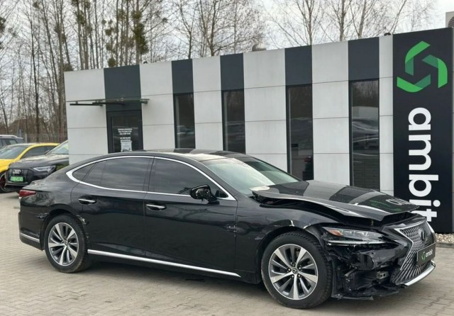 lexus