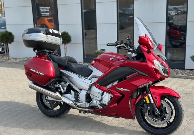 yamaha
