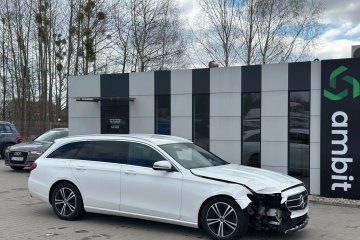 E220D 200KM2022r.4Matic auto zarejestrowane i ubezpieczone w Polsce.